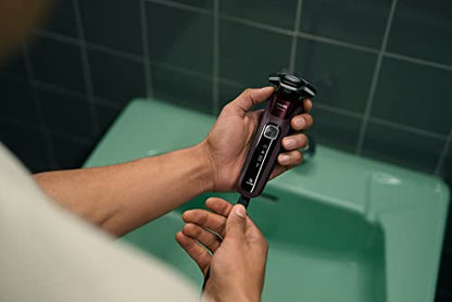 Philips Electric Shaver Series 5000, Wet & Dry with Charging Stand, S5898/25
