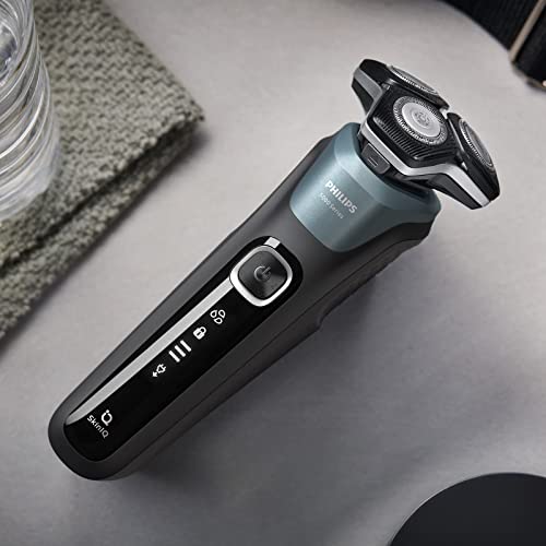 Philips Electric Shaver Series 5000, Wet & Dry with Charging Stand, S5898/25