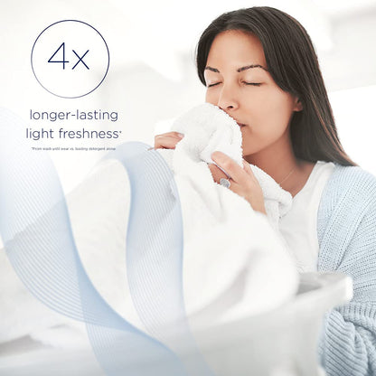 Downy Light Laundry Scent Booster Beads for Washer, Ocean Mist, 680 Grams, with No Heavy Perfumes