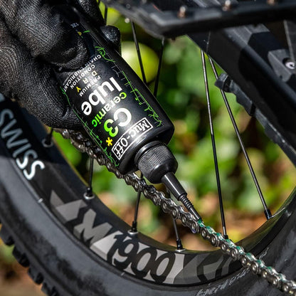 Muc-Off 872 C3 Dry Ceramic Lube, 120ml (En, Fr, ES, Green)