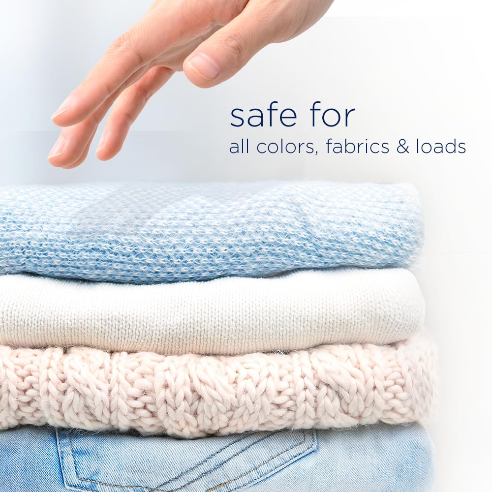 Downy Light Laundry Scent Booster Beads for Washer, Ocean Mist, 680 Grams, with No Heavy Perfumes