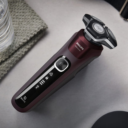 Philips Electric Shaver Series 5000, Wet & Dry with Charging Stand, S5898/25