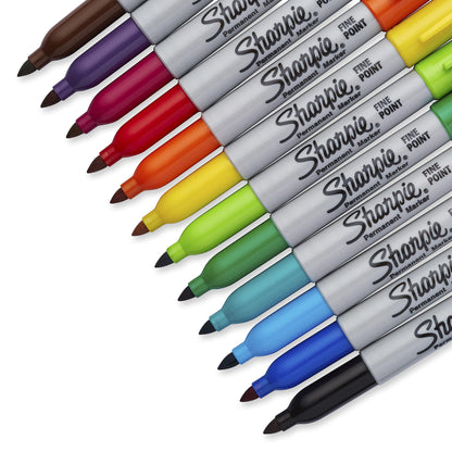 Sharpie Permanent Markers, Ultra Fine Point, Black, 2 Markers(37161)