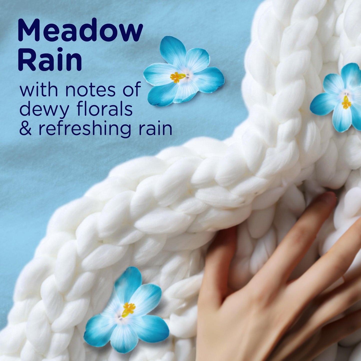 Downy Comfy Cozy In-Wash Laundry Scent Booster Beads, Meadow Rain Scent, Softness and Freshness, 725 Grams